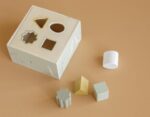 LITTLE DUTCH. Shape Sorter Little Goose 10