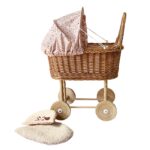 Egmont Toys, TEA SET MOUSE IN A BASKET 2