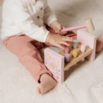 LITTLE DUTCH. Ξύλινο παιχνίδι αντιστοίχισης με σφυρί Fairy Garden FSC 10