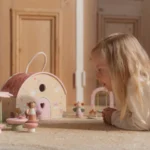 LITTLE DUTCH. Ξύλινο κουκλόσπιτο Fairy Garden FSC 10