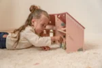 LITTLE DUTCH. Φορητό ξύλινο κουκλόσπιτο FSC 12