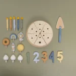 LITTLE DUTCH. Ξύλινη τούρτα με κεράκια μπλε FSC 11