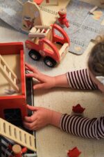 Egmont Toys, Μεγάλος Πυροσβεστικός Σταθμός με Αξεσουάρ και Μικρό Φιλαράκι 8