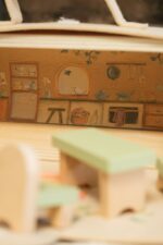 Egmont Toys, Ξύλινο Σπιτάκι με Μικρά Φιλαράκια 11