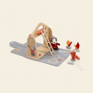 Egmont Toys, Πυροσβεστικός Σταθμός από Τσόχα με Μικρό Φιλαράκι